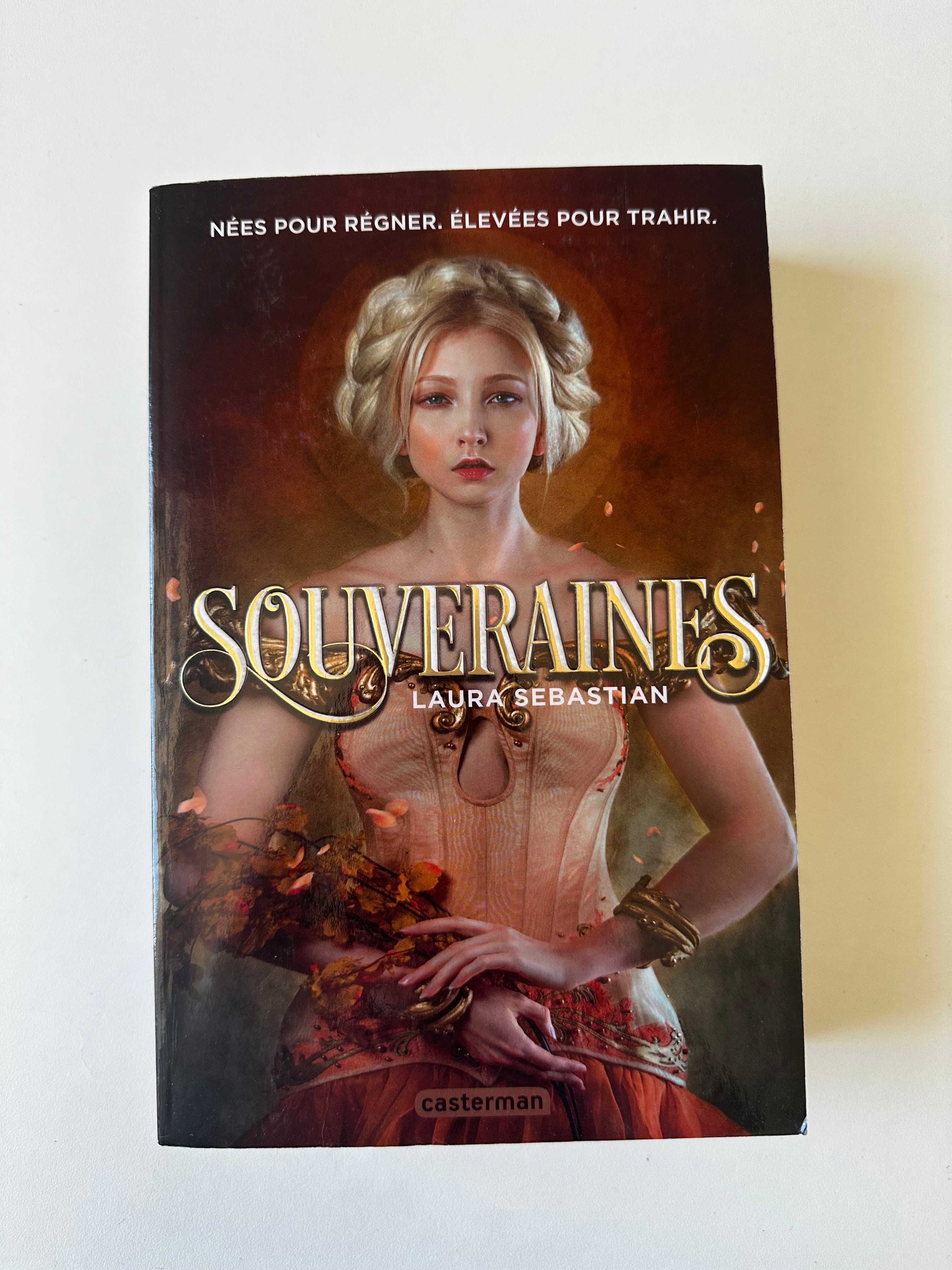 Souveraines Tome 1 de Laura Sebastian - Occasion