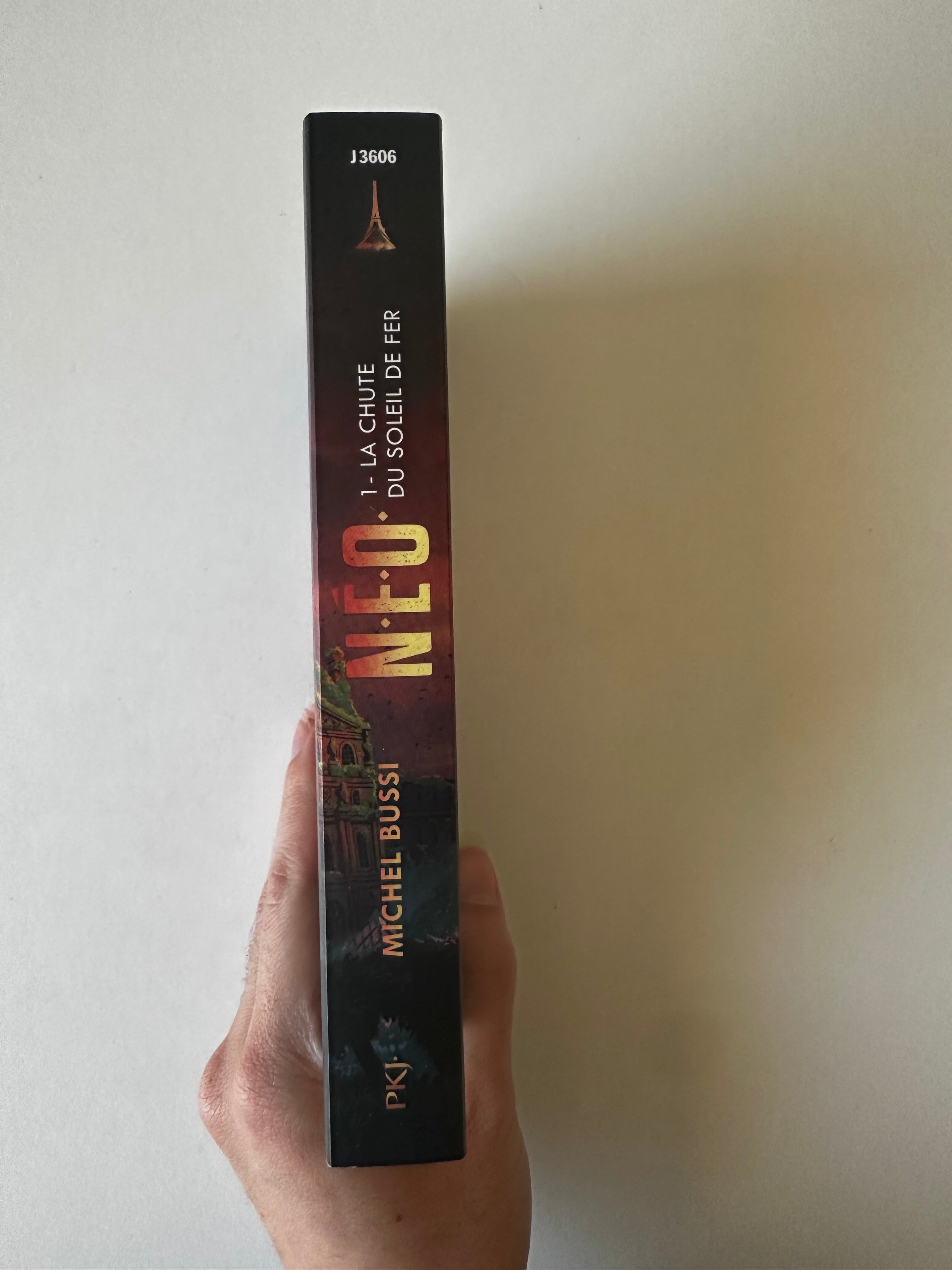 N.E.O. tome 1 de Michel Bussi - Occasion